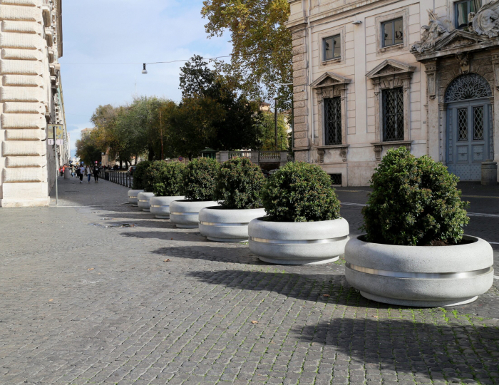 Вазон для садовых растений «Премиум» - Изделия из бетона под ключ - «DeConcrete»